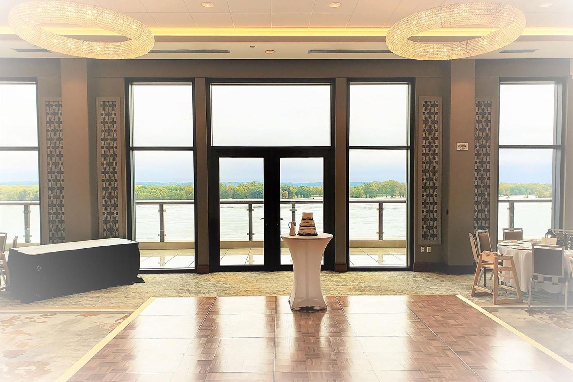 The Merrill Hotel & Conference Center, Muscatine, A Tribute Portfolio Hotel Exteriér fotografie